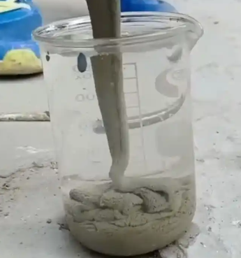 站前水工混凝土絮凝剂，水下抗分散剂的作用及施工方法